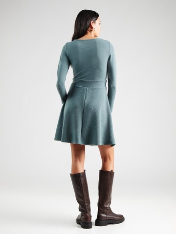 ABOUT YOU - Vestido 'Antonina' en verde