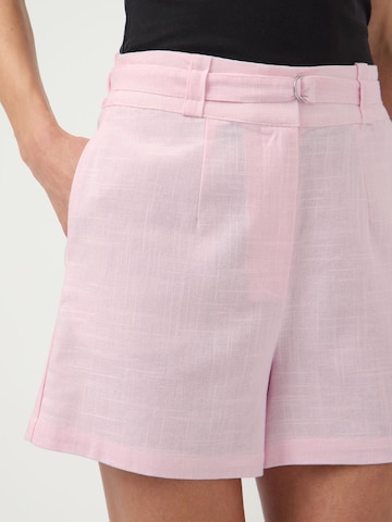 Regular Pantalon YAS en rose
