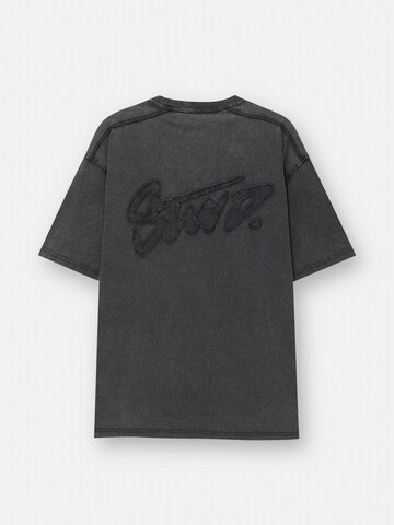 Pull&Bear Shirt in Grey