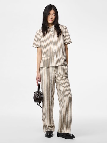 Chemisier 'PCSTINNA' PIECES en marron