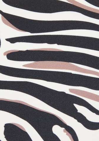 LASCANA Bikinibroek in Zwart