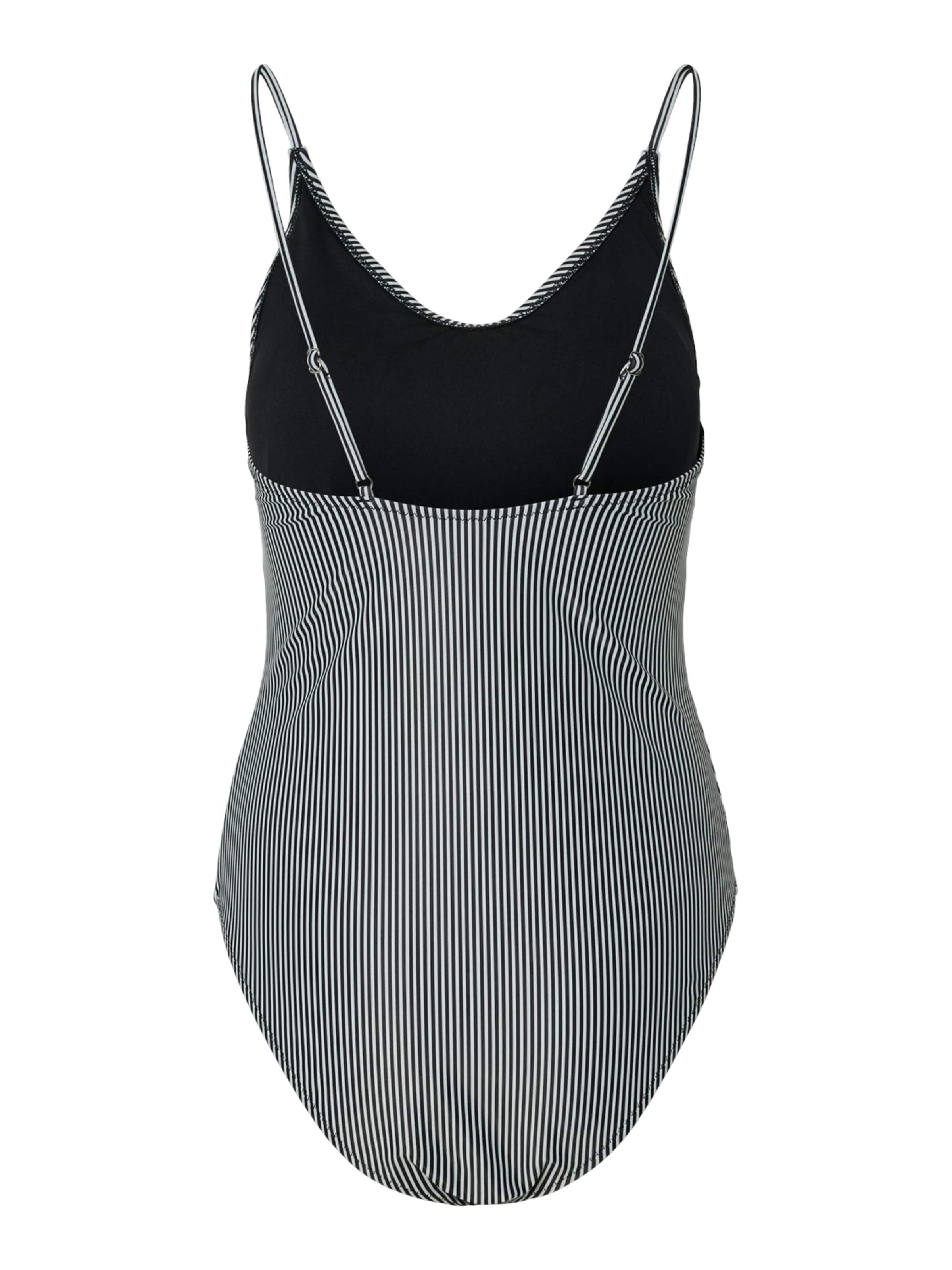 PIECES Classic Swimsuit 'PCBAOMI' in White