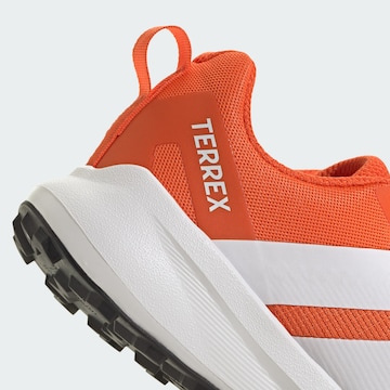 Chaussure de sport ADIDAS TERREX en orange