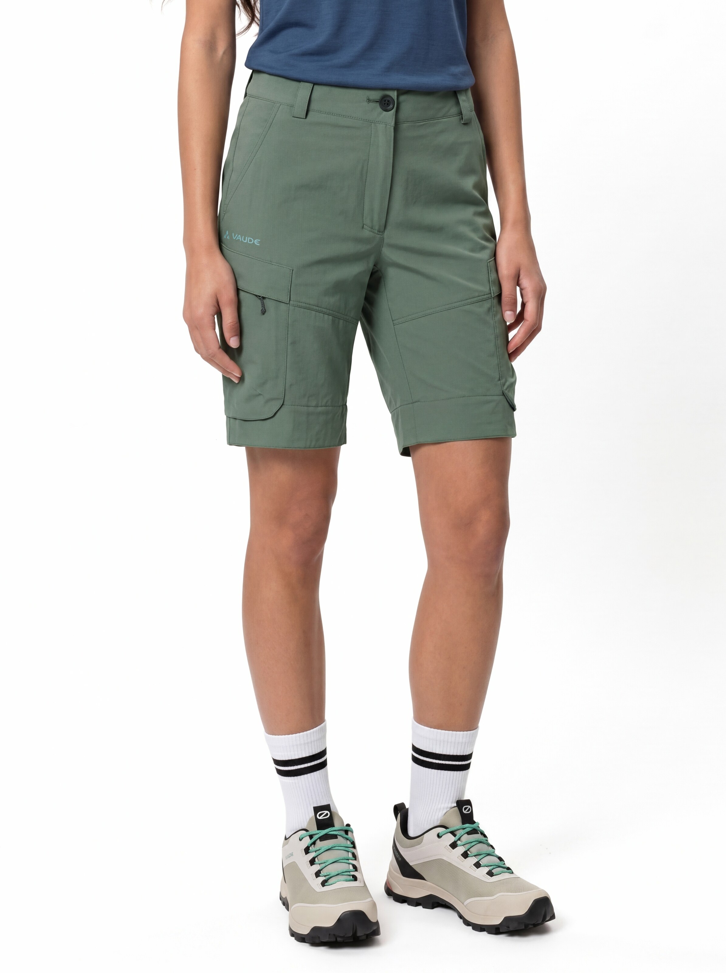 VAUDE Regular Outdoor trousers 'Neyland Cargo' in Green