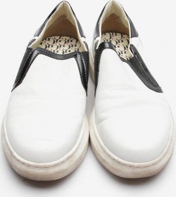 TOMMY HILFIGER Flats & Loafers in 38 in White
