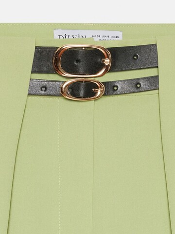 Dilvin Wide leg Pants in Green