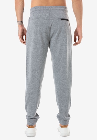 Redbridge Regular Pants 'Filton' in Grey