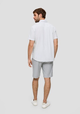 Coupe regular Chemise s.Oliver en blanc
