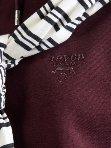 19V69 ITALIA Sweatshirt 'Kara' in Rood
