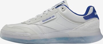 Baskets basses 'Club C Legacy' Reebok en blanc : devant