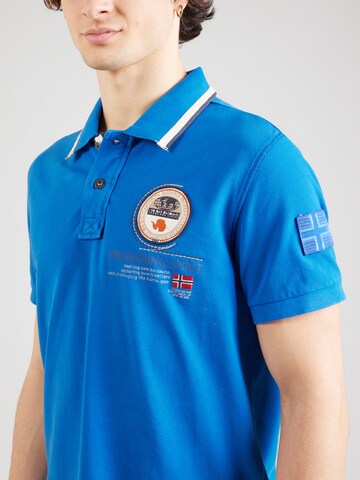 Tricou 'GANDY' de la NAPAPIJRI pe albastru
