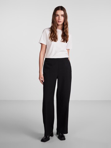 PIECES Wide leg Broek 'PCBOZZY' in Zwart