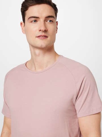 JACK & JONES Regular Fit T-Shirt in Pink