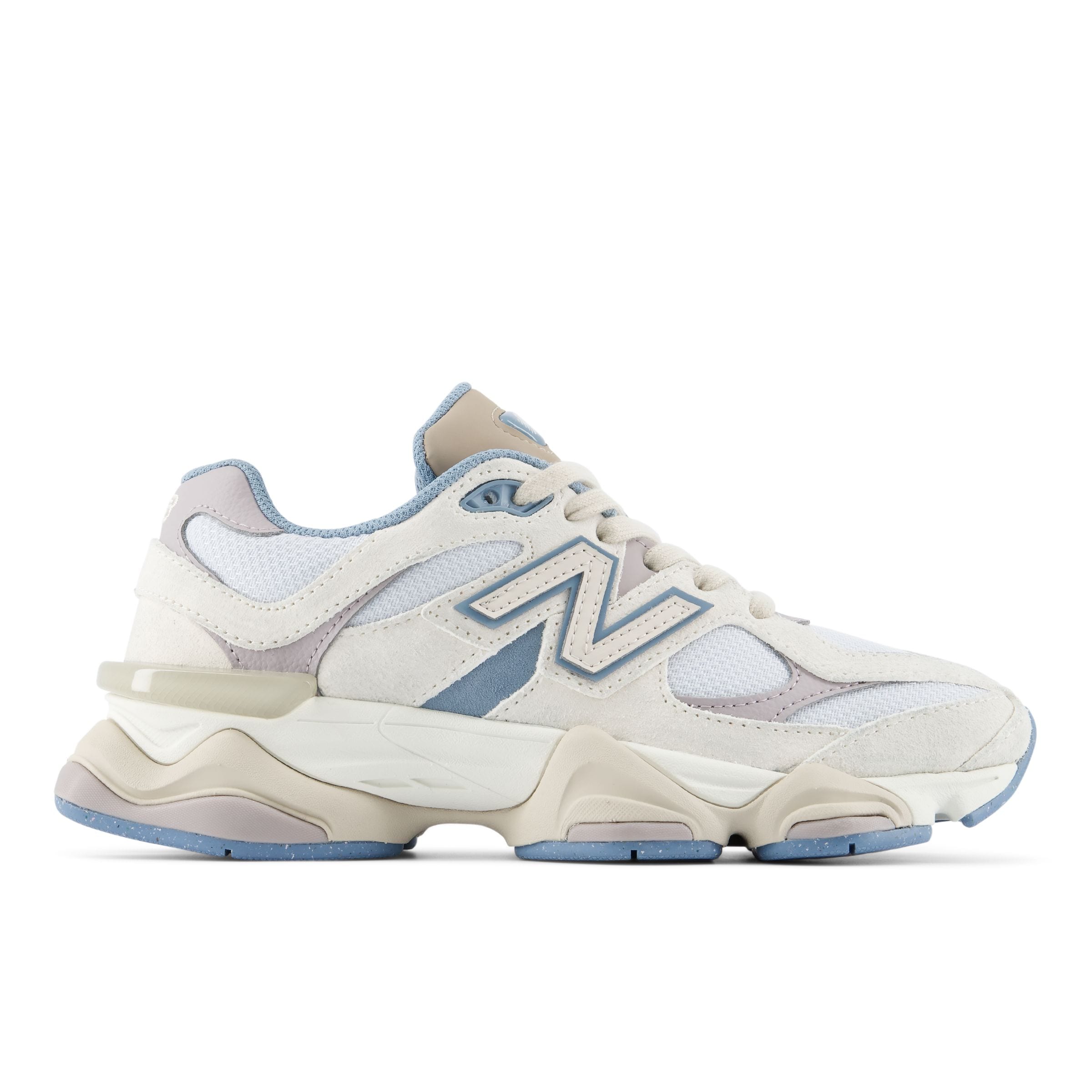new balance Sneaker '9060'. in Weiß