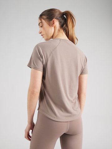 NIKE Performance shirt in Brown