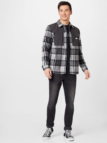 QUIKSILVER - Ajuste regular Camisa funcional 'North Seas' en gris