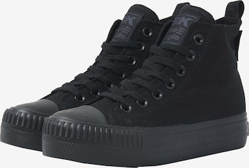 BRITISH KNIGHTS Korkeavartiset tennarit ' KAYA MID ' värissä musta: etupuoli