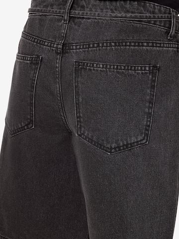 regular Jeans di Noisy may in nero
