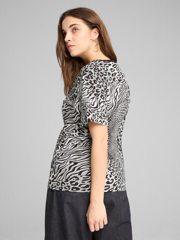 PUMA Funktionsbluse 'ESS' i sort