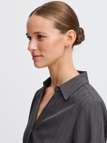 Robe-chemise b.young en gris