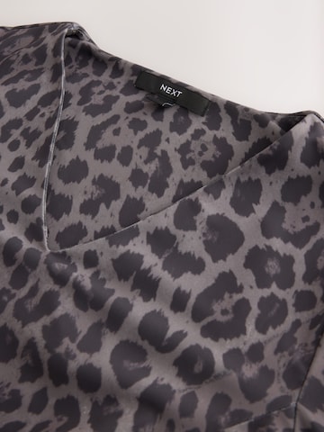 Rochie de la Next pe gri
