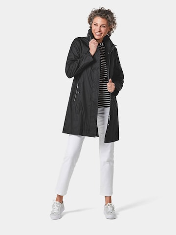 Goldner Between-Seasons Coat in Black