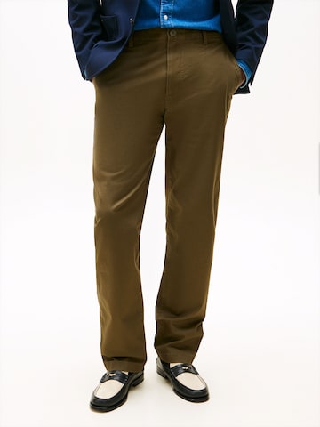 TOMMY HILFIGER Regular Hose 'DOVER ESSENTIAL' in Braun: Vorderseite