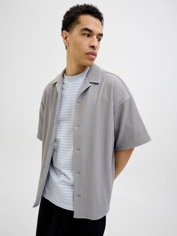 JACK & JONES Comfort Fit Skjorte i grå