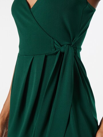 Robe 'Eva' ABOUT YOU en vert