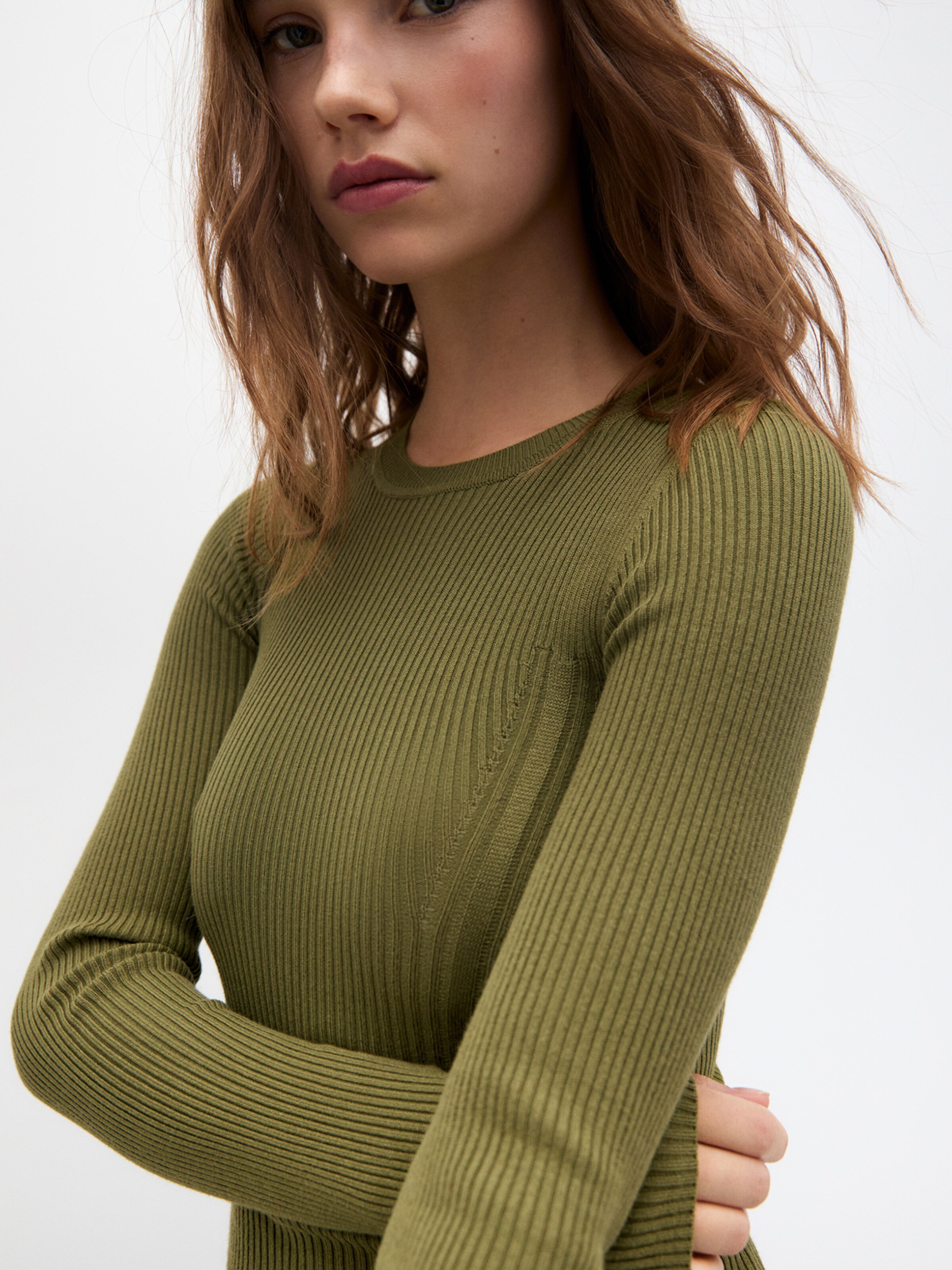 Pull and bear green sweater best sale