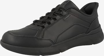 Baskets basses GEOX en noir : devant