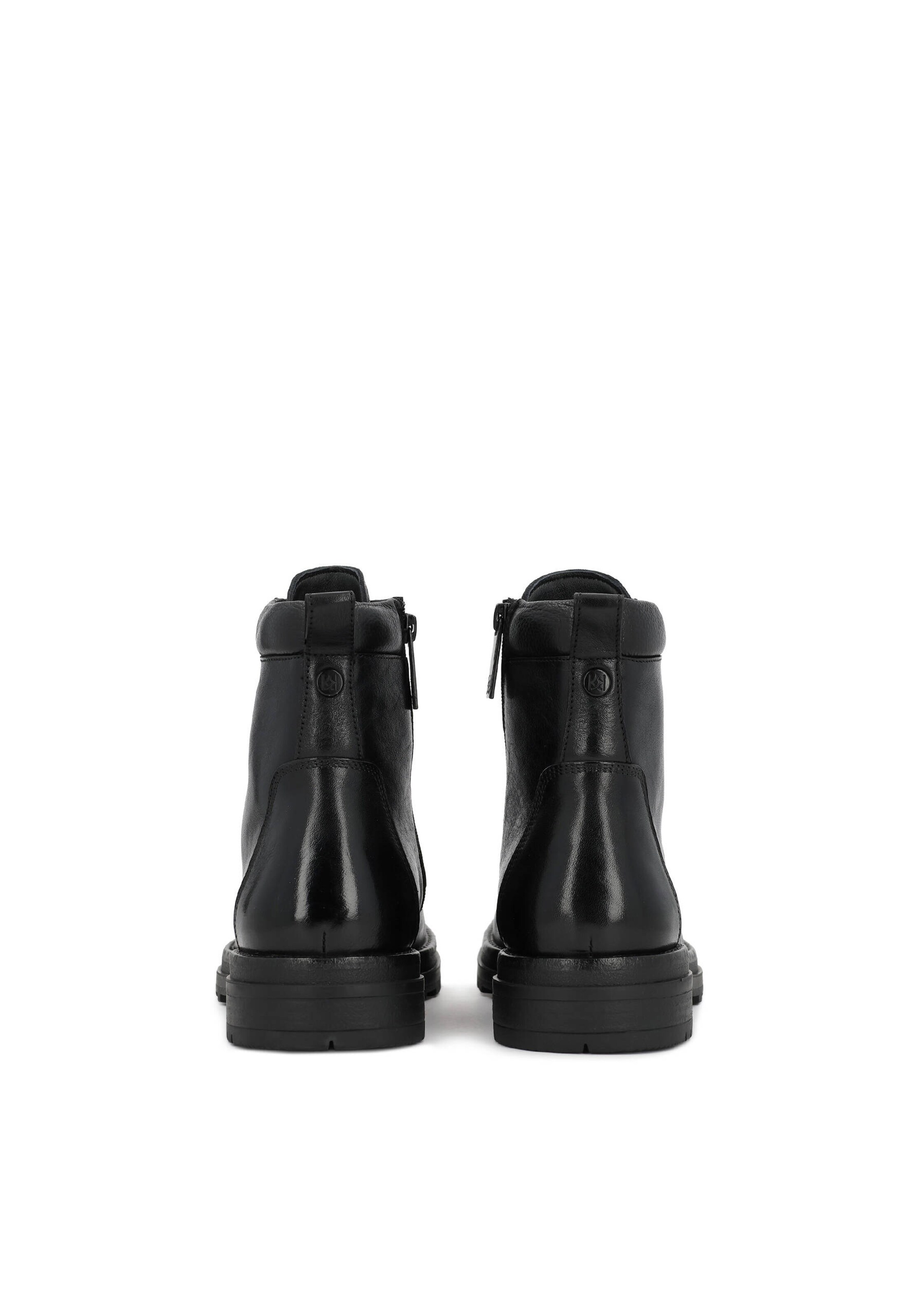 Boots stringati di Kazar in nero