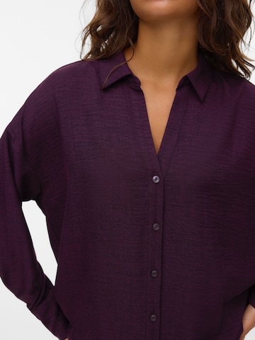 Camicia da donna 'VMMELANEY QUEENY' di VERO MODA in rosso