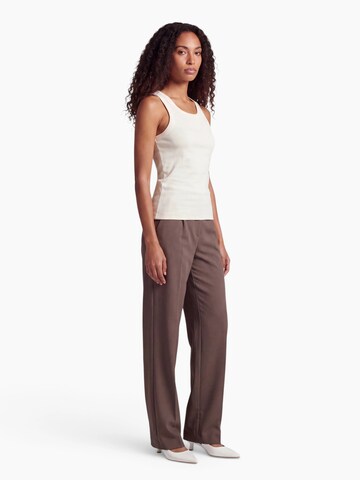 Haut 'Adelynn' Soft Rebels en blanc