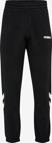 Hummel Tapered Sportbroek in Zwart: voorkant