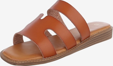 Ital-Design Mules in Beige: front