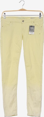 GUESS Pants in L in Yellow: front