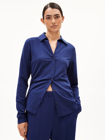 ARMEDANGELS Blouse 'Nalaannia' in Blauw: voorkant