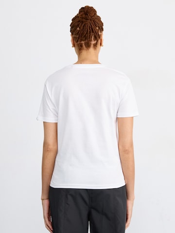 ALPHA INDUSTRIES Shirt in White