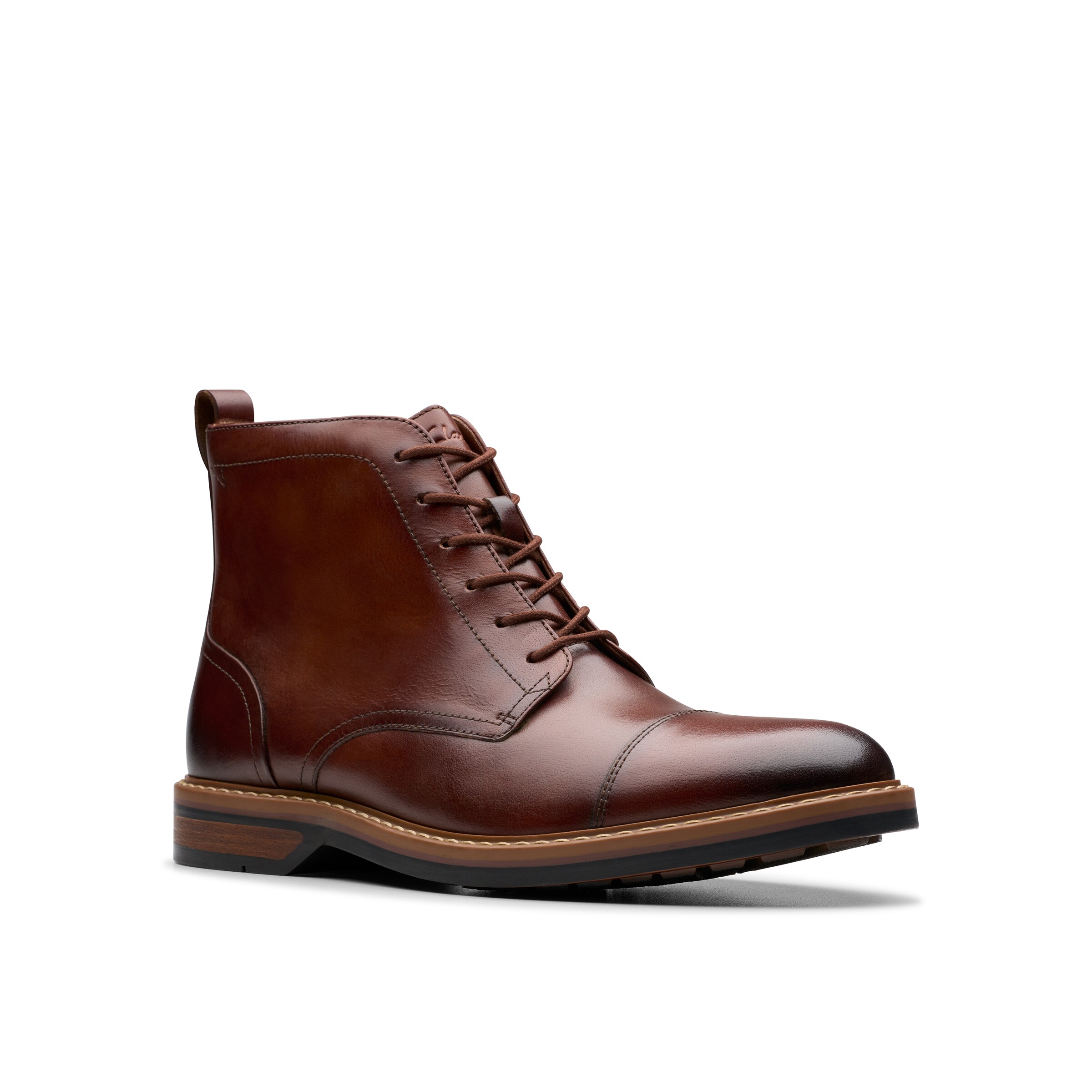 CLARKS Veterboots 'Aldwin Cap' in Bruin