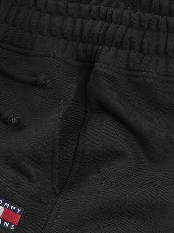 Tapered Pantaloni di Tommy Jeans in nero