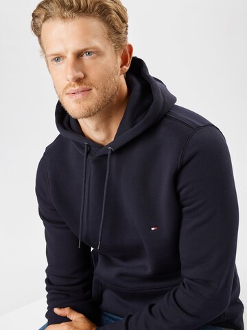 TOMMY HILFIGER Regular Fit Sweatshirt in Blau