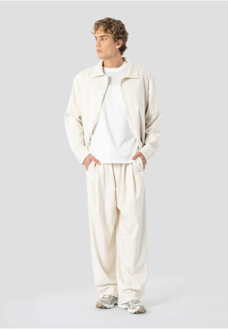 Comfort fit Camicia di Elias Rumelis in bianco