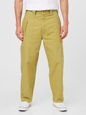 Levi's Skateboarding Loose fit Cargo Pants 'Skate New Utility Pant' in Green: front