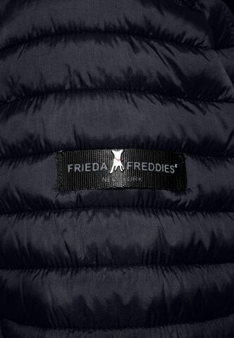 Frieda & Freddies NY Between-Season Jacket in Blue