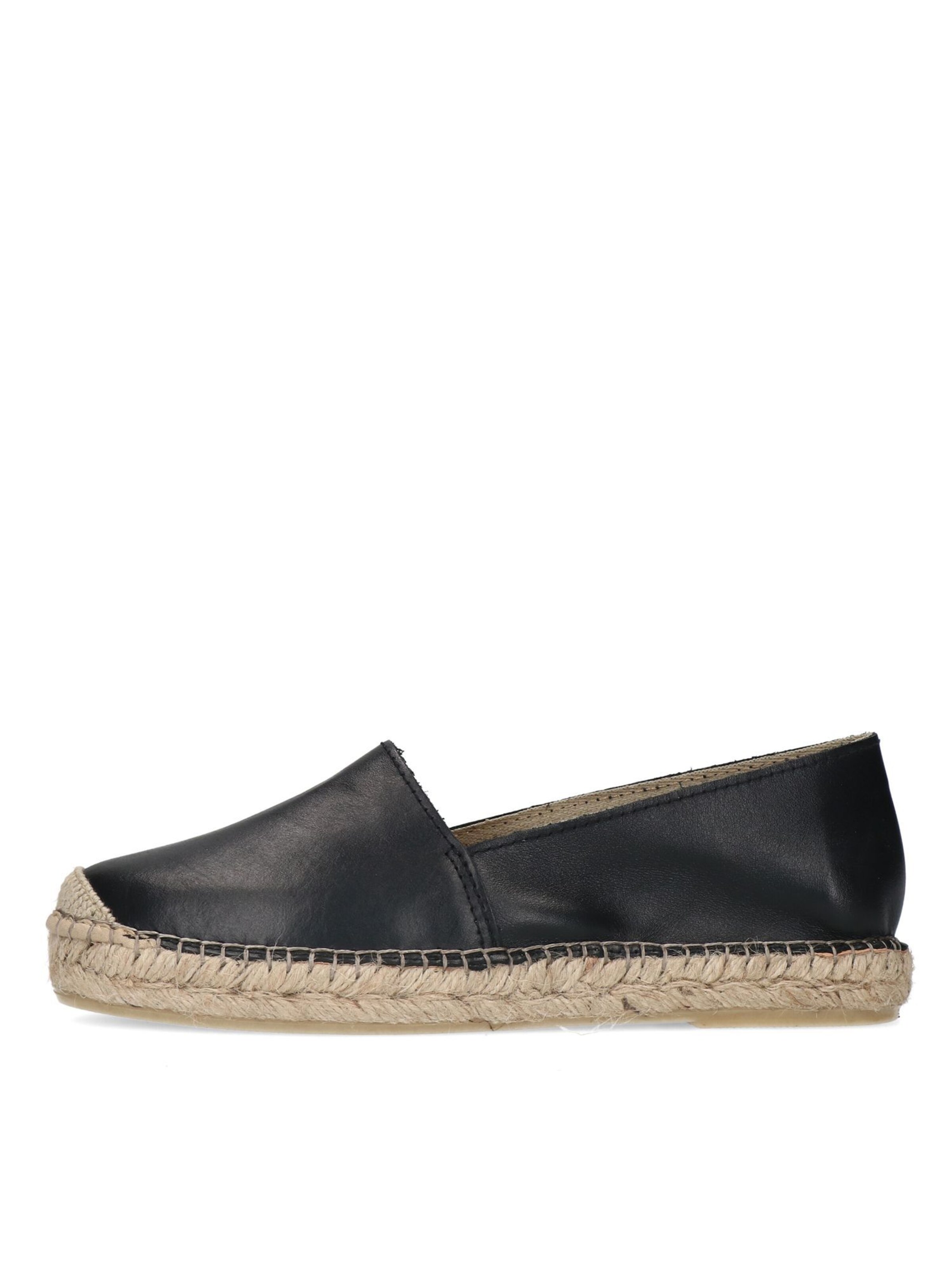 MANFIELD Espadrilles in Black