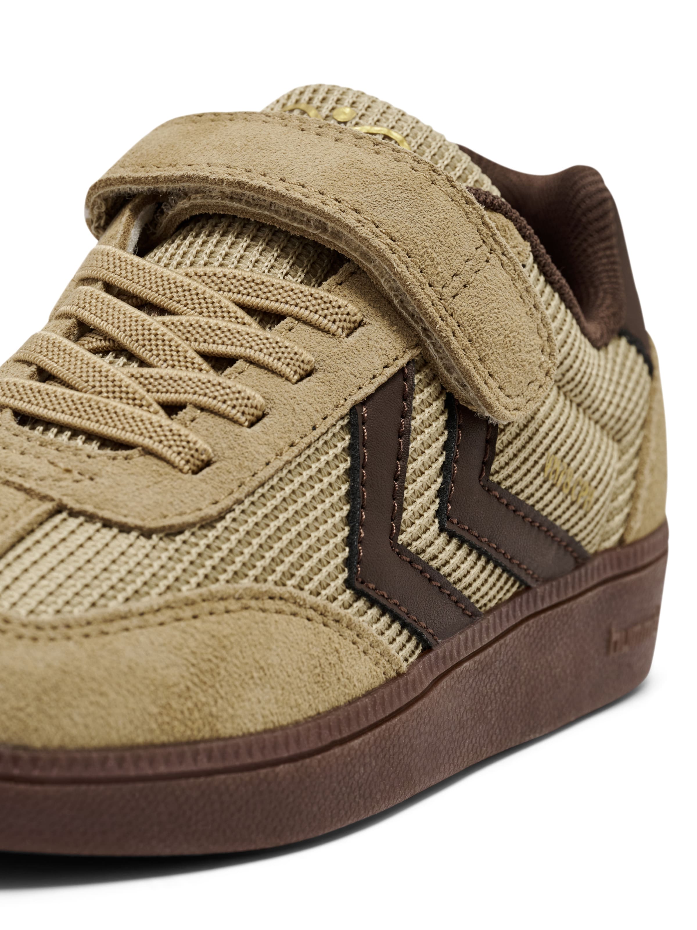 Hummel Sneakers in Bruin