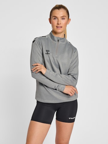 Hummel - Camiseta deportiva en gris: frente