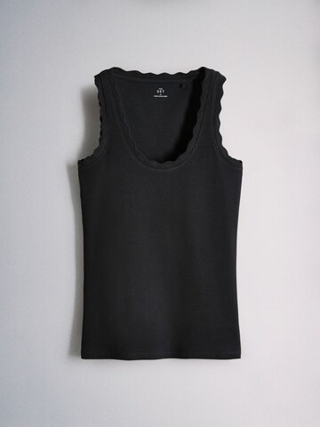 The Set Top in Braun