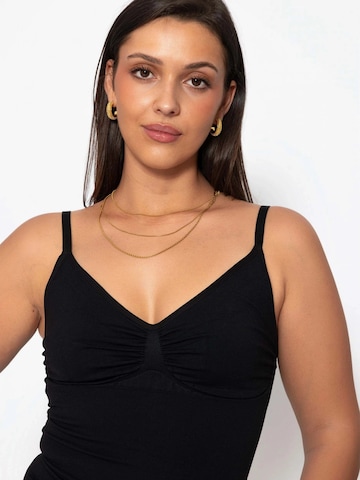 SASSYCLASSY Shaping Top in Black